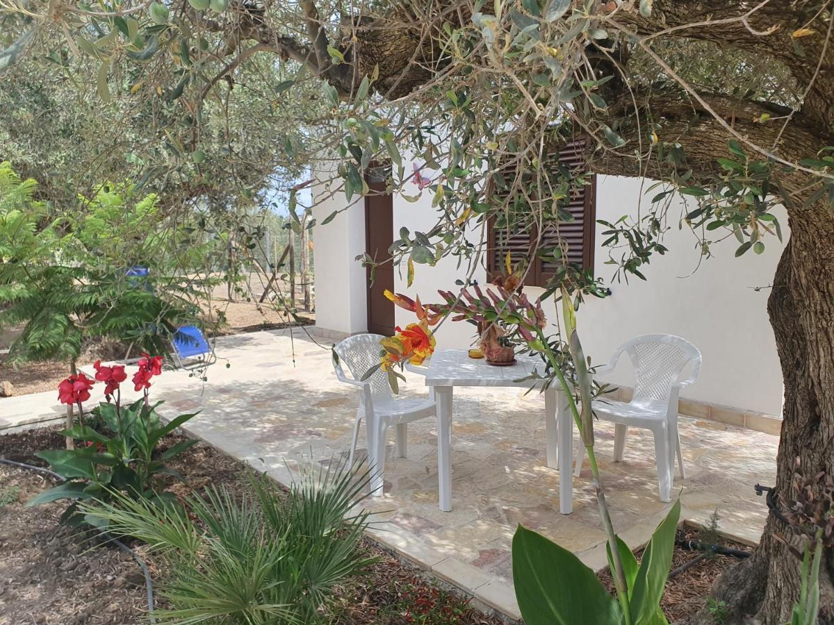 Maison d'hôtes Agrisicilia  à Marinella di Selinunte Extérieur photo
