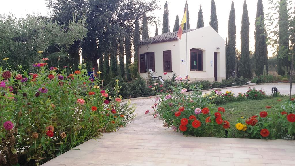 Maison d'hôtes Agrisicilia  à Marinella di Selinunte Extérieur photo