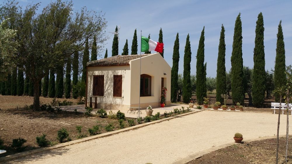 Maison d'hôtes Agrisicilia  à Marinella di Selinunte Extérieur photo